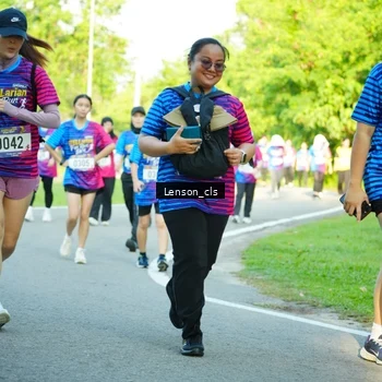 Runner Photo 8004554