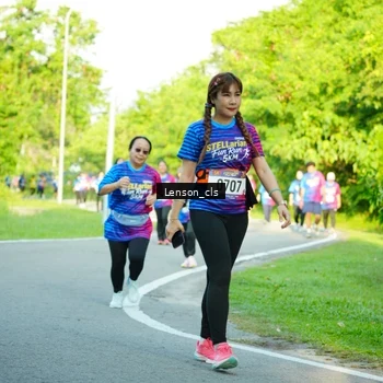 Runner Photo 8004574