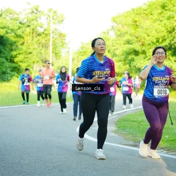Runner Photo 8004581
