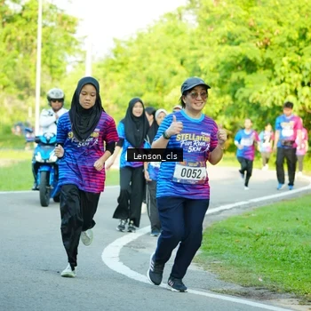 Runner Photo 8004582