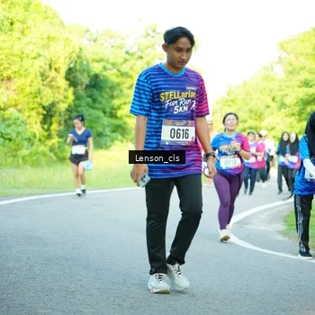 Runner Photo 8004584