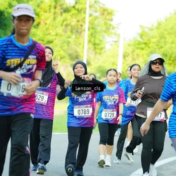Runner Photo 8004592