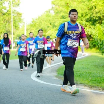 Runner Photo 8004602