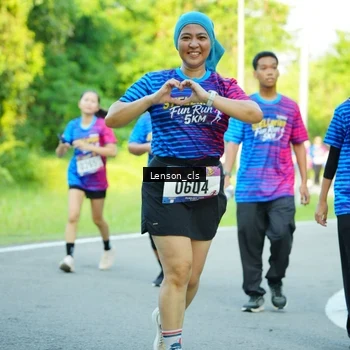 Runner Photo 8004637