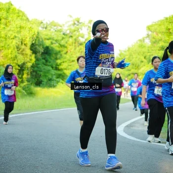 Runner Photo 8004647