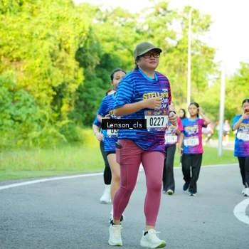 Runner Photo 8004654