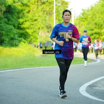 Runner Photo 8004659