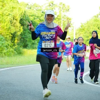 Runner Photo 8004662