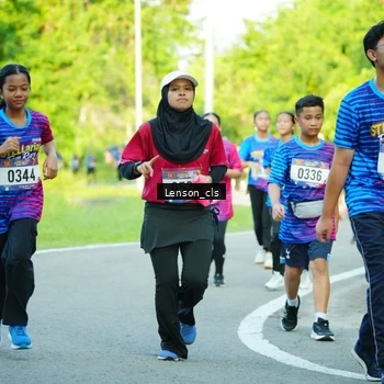 Runner Photo 8004670