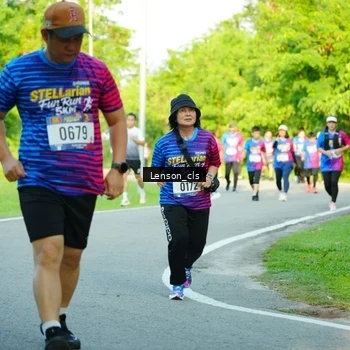 Runner Photo 8004684