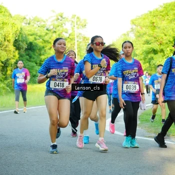 Runner Photo 8004687
