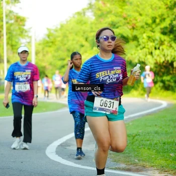 Runner Photo 8004688