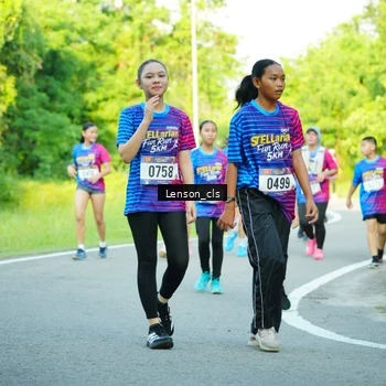 Runner Photo 8004690