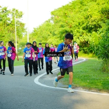 Runner Photo 8004691