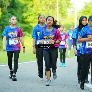 Runner Photo 8004693