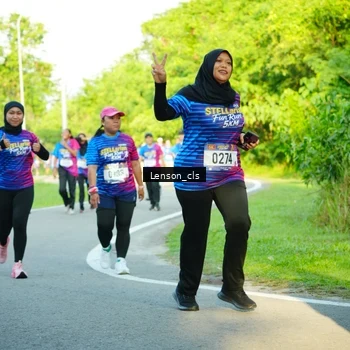 Runner Photo 8004698