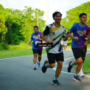 Runner Photo 8004729