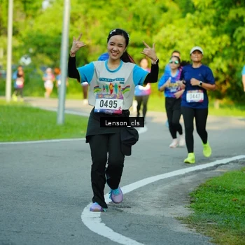 Runner Photo 8004730