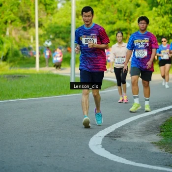 Runner Photo 8004737