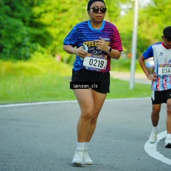 Runner Photo 8004738