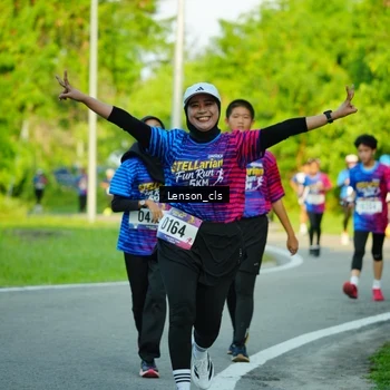 Runner Photo 8004755