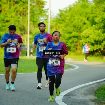 Runner Photo 8004760