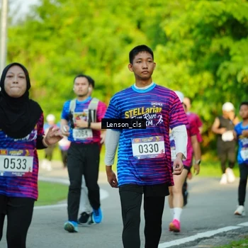 Runner Photo 8004766