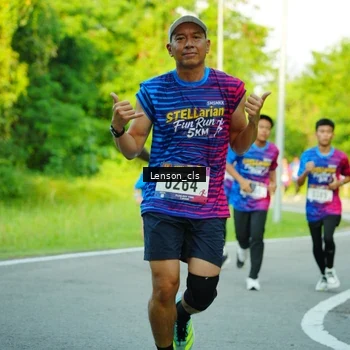 Runner Photo 8004771