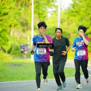 Runner Photo 8004790