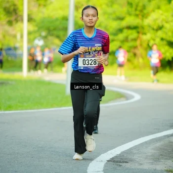 Runner Photo 8004794