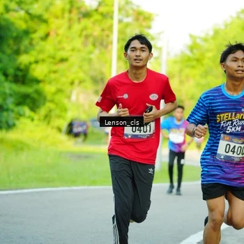 Runner Photo 8004798
