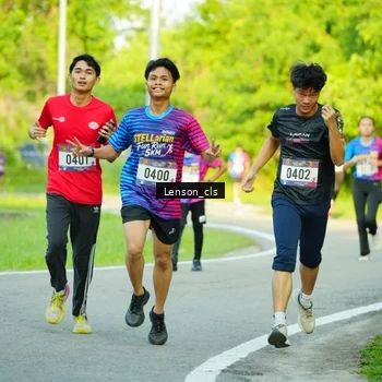 Runner Photo 8004801