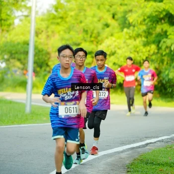 Runner Photo 8004803