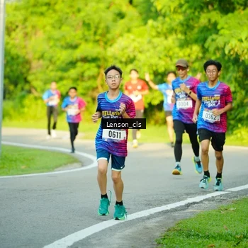 Runner Photo 8004805