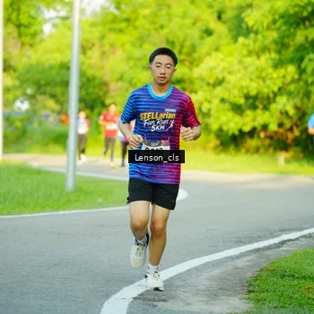 Runner Photo 8004808