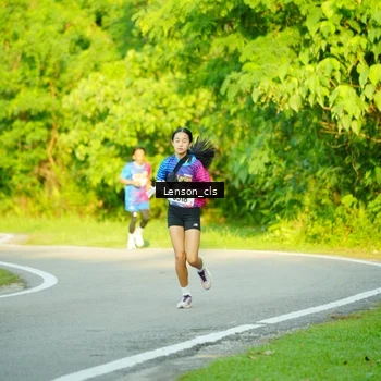 Runner Photo 8004826