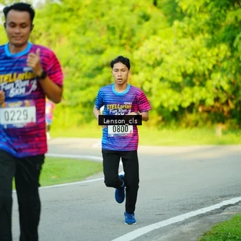 Runner Photo 8004828