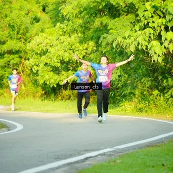 Runner Photo 8004832
