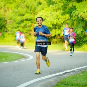 Runner Photo 8004846