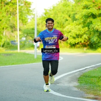 Runner Photo 8004848