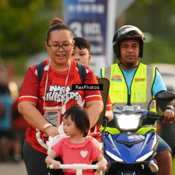 Runner Photo 8004878
