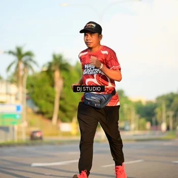Runner Photo 8004891
