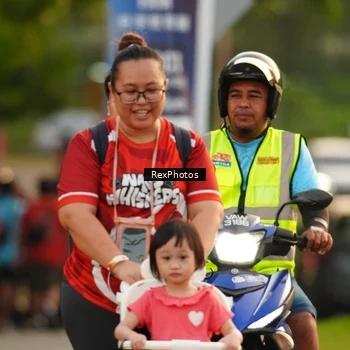 Runner Photo 8004905