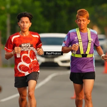 Runner Photo 8004918