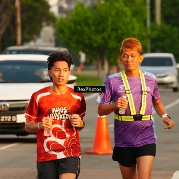 Runner Photo 8004922