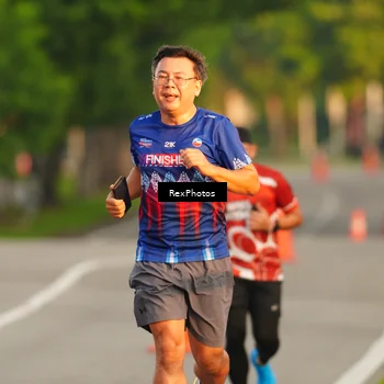 Runner Photo 8004941