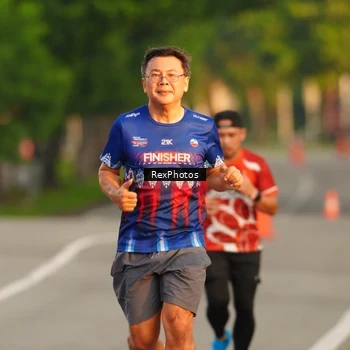 Runner Photo 8004944