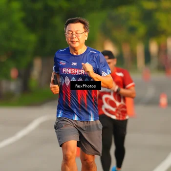 Runner Photo 8004946
