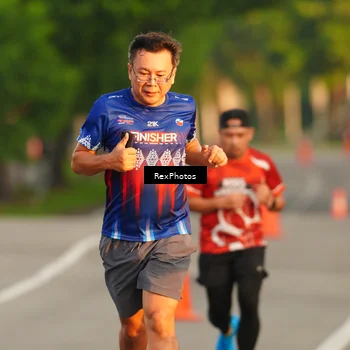 Runner Photo 8004949