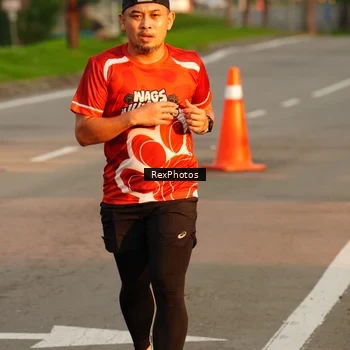 Runner Photo 8004952